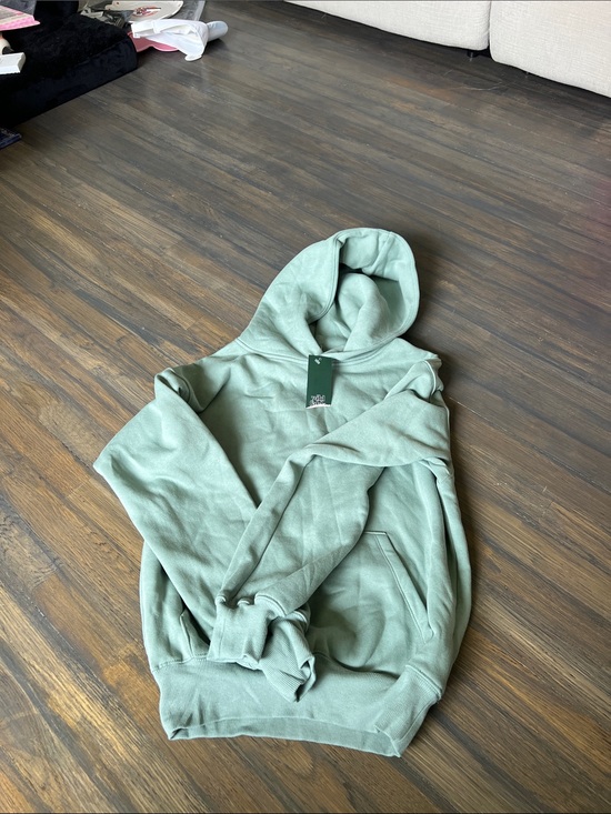 Tops - Green Pullover Hoodie with Front Pocket